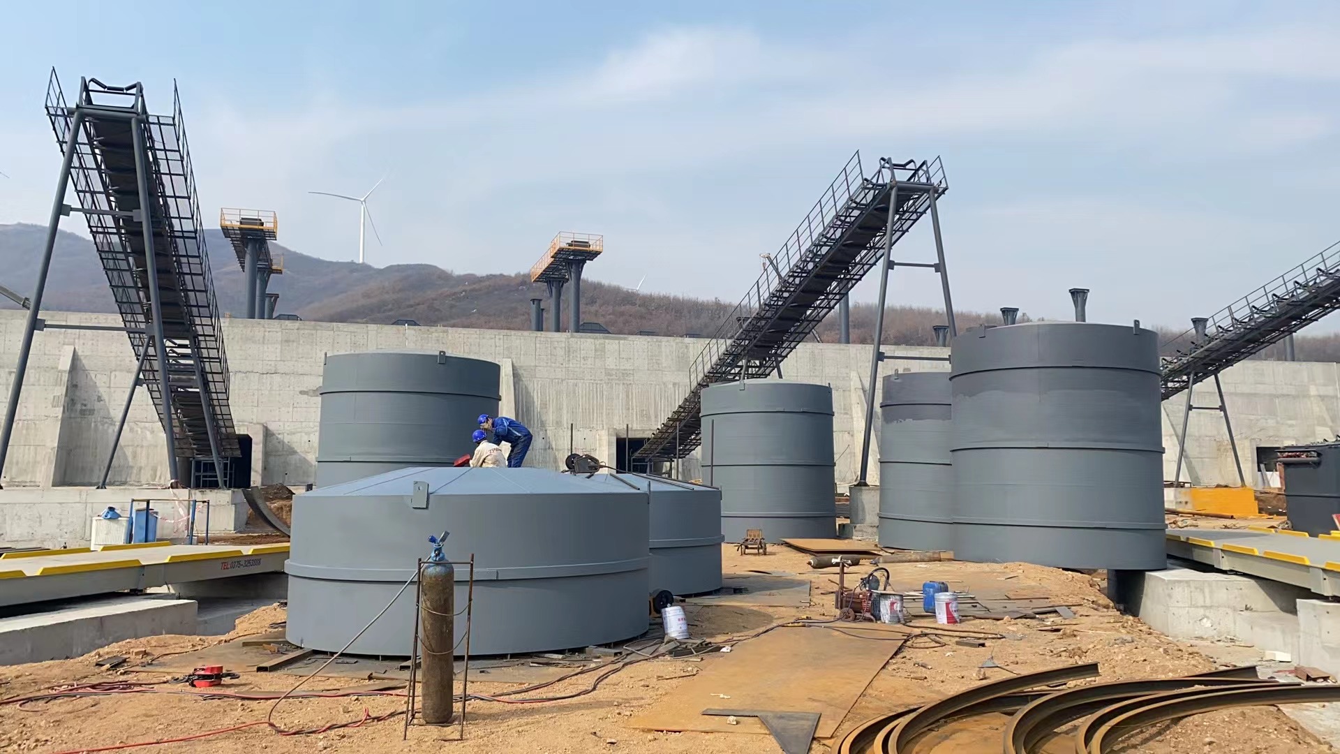 延边朝鲜族骨料钢板仓河南项目大型骨料仓生产线进度